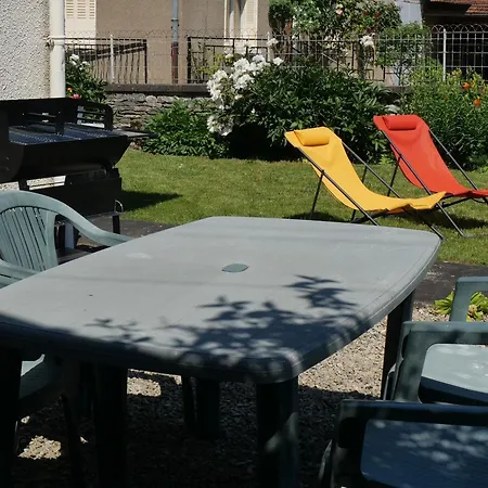 Independant, 2 Ch, Proche A5, Jardin Clos, Garage - Fr-1-611-111 * Richebourg (Haute-Marne)